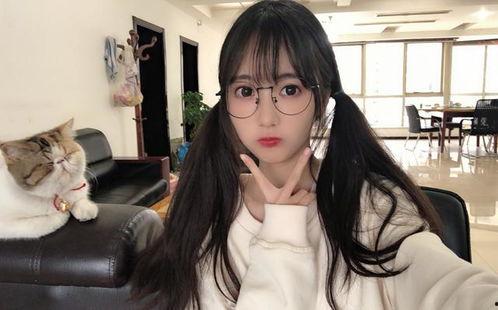 娱乐吃瓜酱台湾妹子视频,娱乐吃瓜酱带你领略两岸美食风情