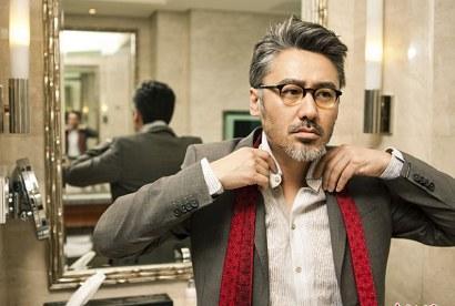 娱乐圈吃瓜大叔,揭秘“吃瓜大叔”的瓜田奇遇